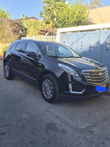 קאדילק XT5