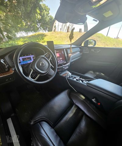 וולוו XC60