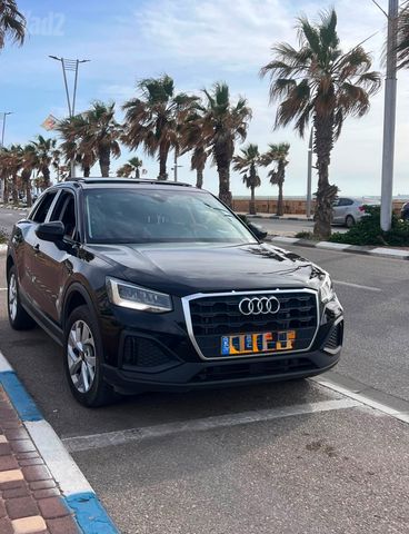 אאודי Q2