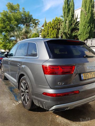 אאודי Q7