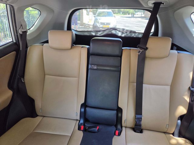 טויוטה RAV4