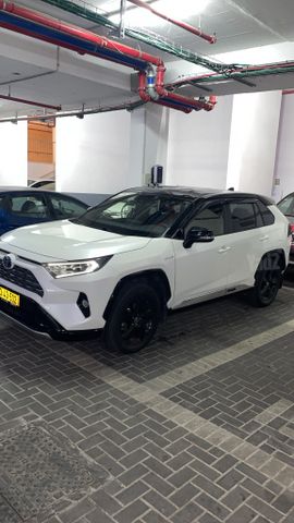 טויוטה RAV4