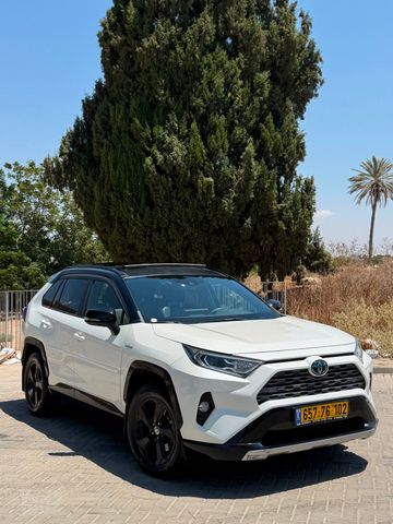מודעת רכב טויוטה RAV4