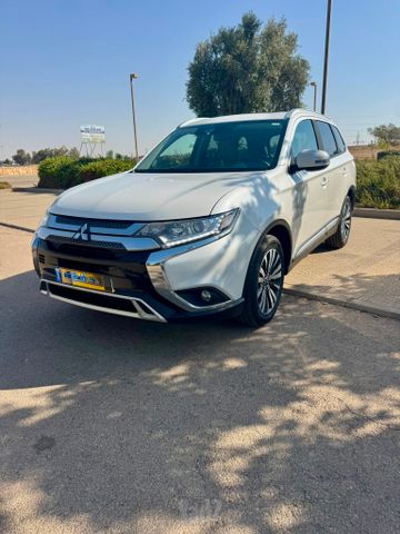מודעת רכב מיצובישי אאוטלנדר