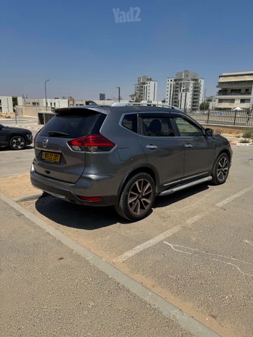 ניסאן אקס טרייל
