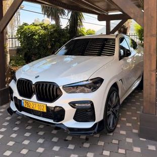 ב מ וו X6
