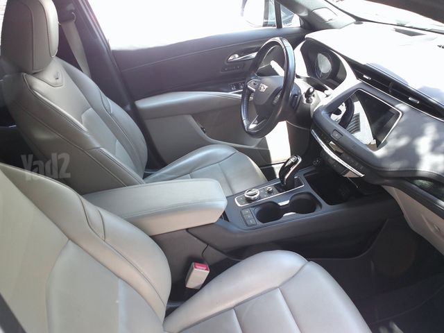 מודעת רכב קאדילק XT4