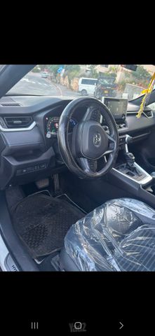 מודעת רכב טויוטה RAV4