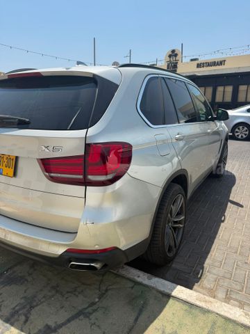 ב מ וו X5