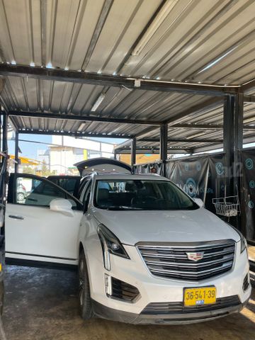 קאדילק XT5