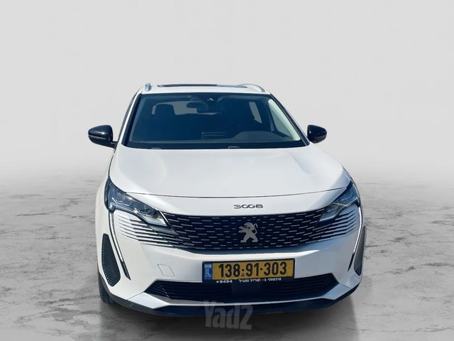 פיג'ו 3008