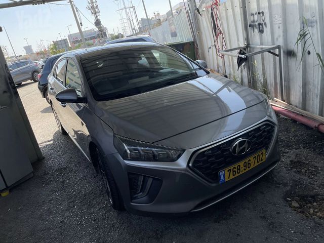 יונדאי איוניק