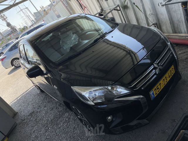 מיצובישי ספייס סטאר