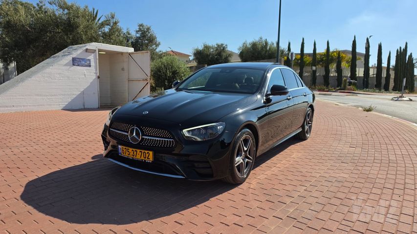 מודעת רכב מרצדס-בנץ E-class