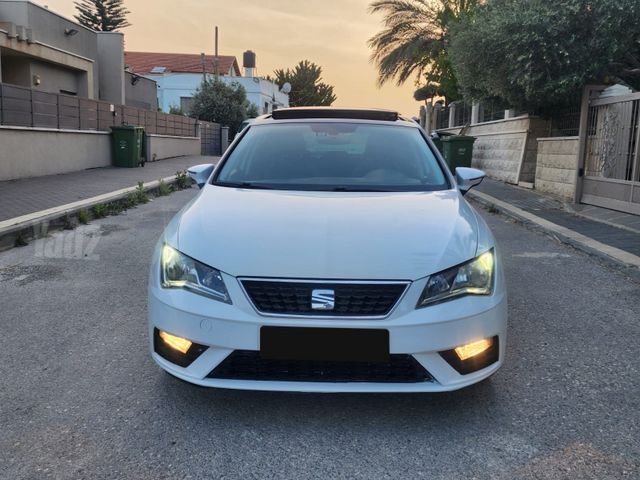 מודעת רכב סיאט לאון