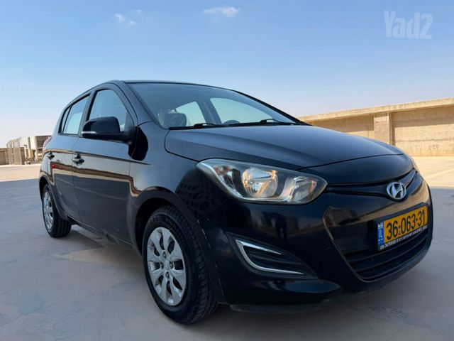 מודעת רכב יונדאי i20