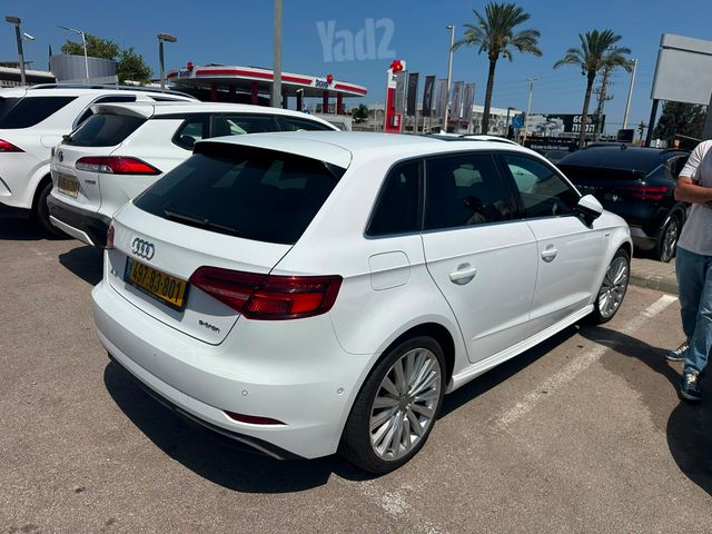 אאודי A3