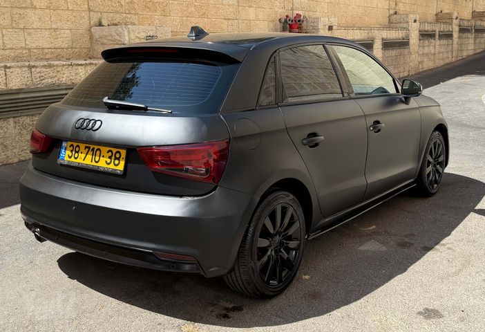 אאודי A1