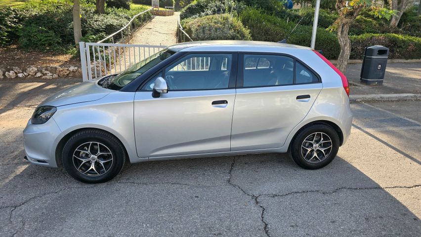 אם ג'י MG3