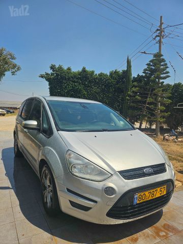 מודעת רכב פורד S-מקס