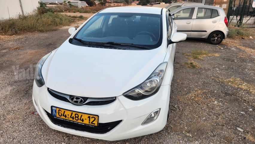 יונדאי I35