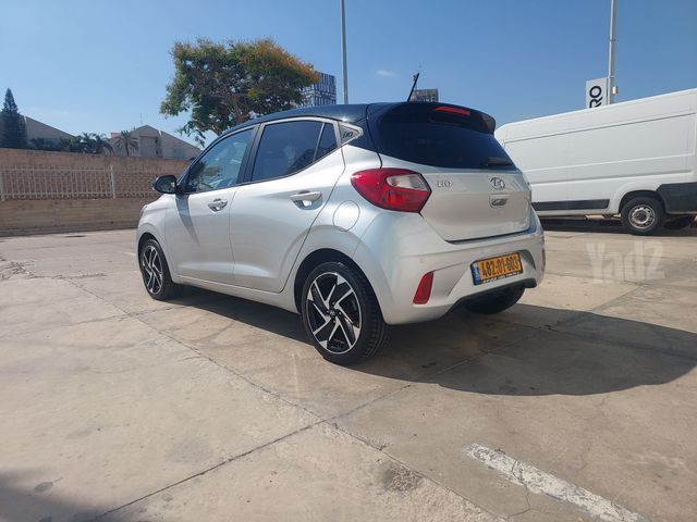 יונדאי i10