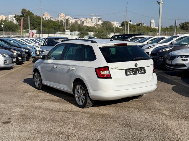 סקודה פאביה