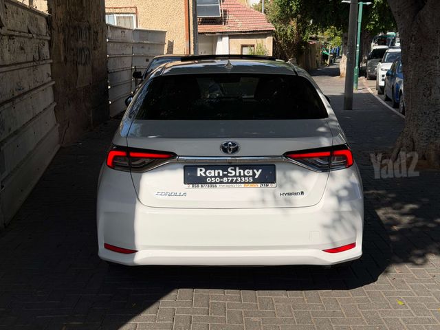 טויוטה קורולה