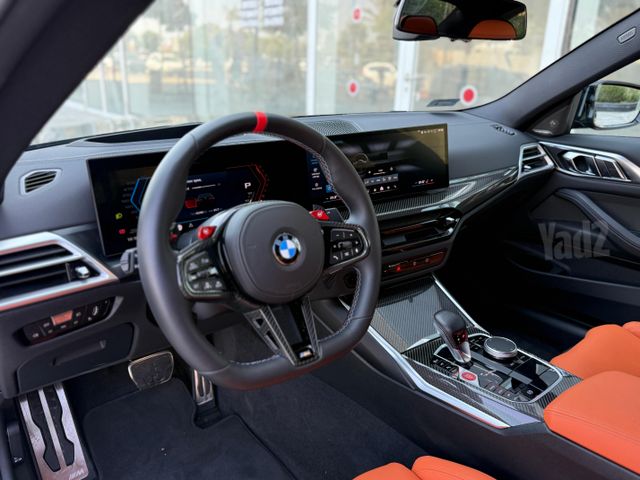 ב מ וו M4