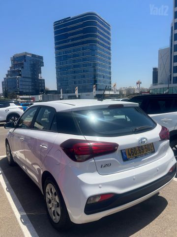 יונדאי i20