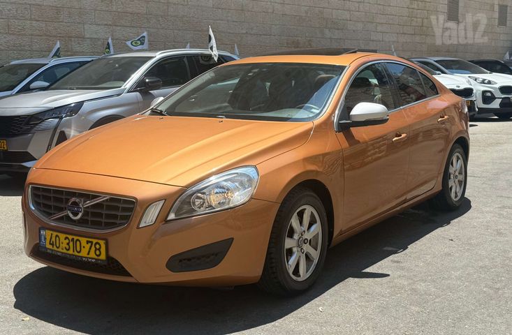 וולוו S60