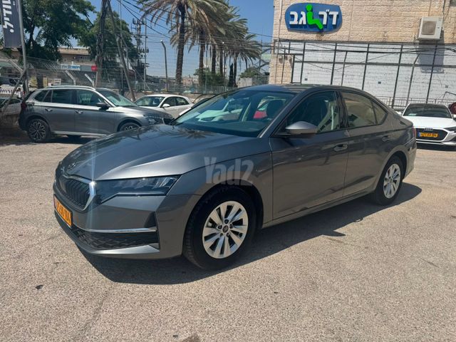 סקודה אוקטביה