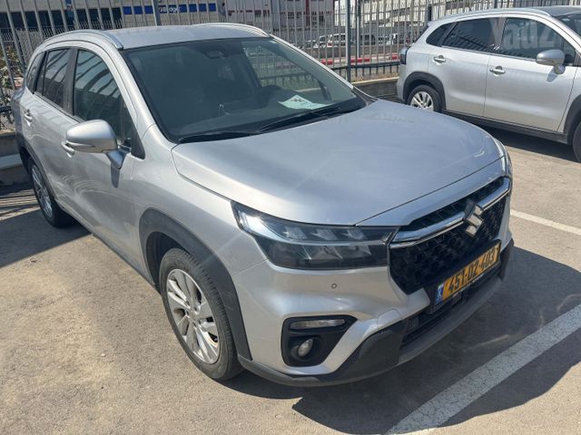 סוזוקי S-Cross