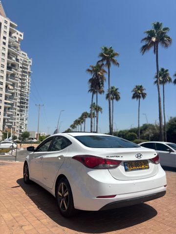 יונדאי I35