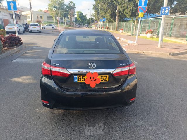 טויוטה קורולה