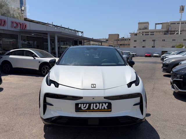 זיקר X