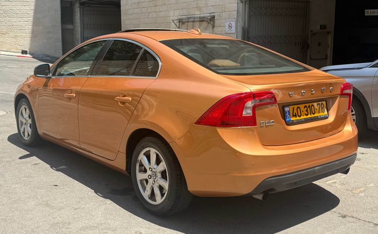 וולוו S60