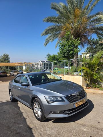 סקודה סופרב