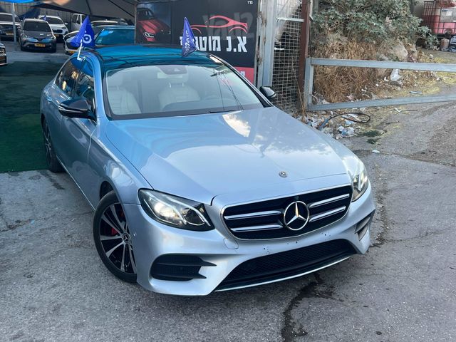 מודעת רכב מרצדס-בנץ E-class
