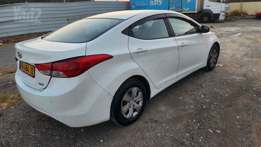 יונדאי I35