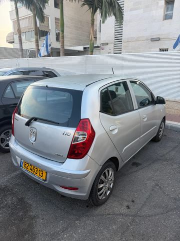 יונדאי i10