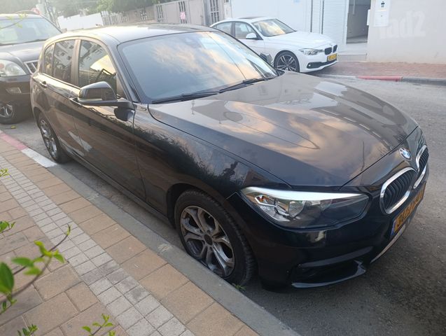 מודעת רכב ב מ וו סדרה 1