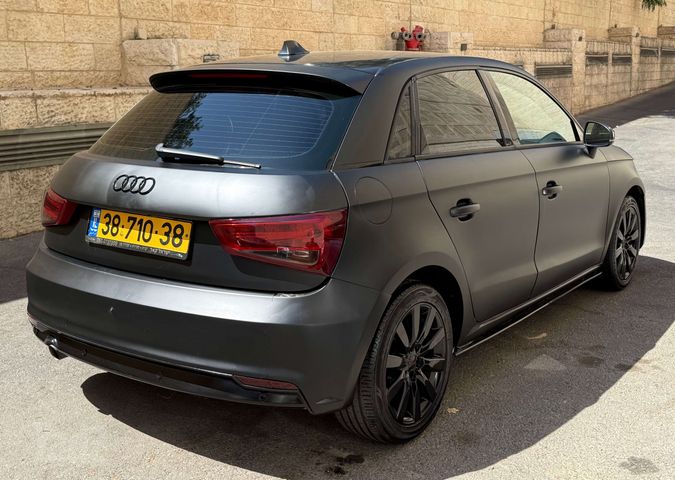 אאודי A1