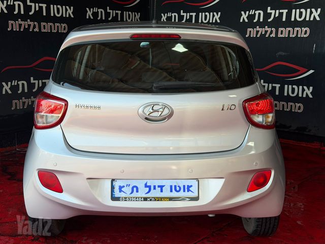 יונדאי i10