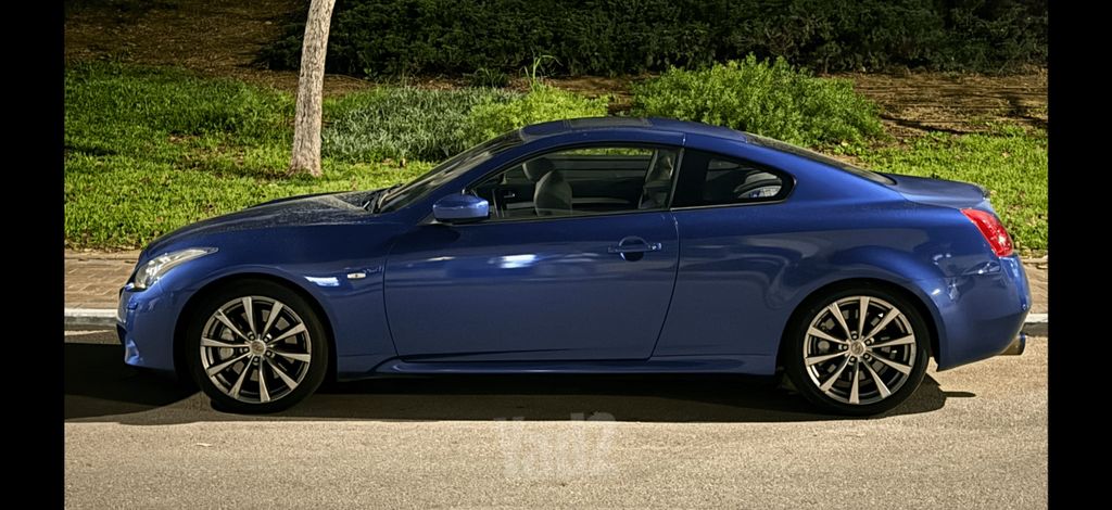 אינפיניטי G37