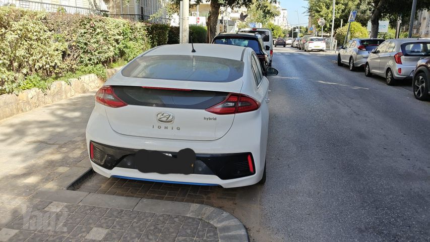 יונדאי איוניק