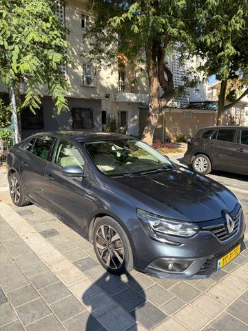 רנו מגאן