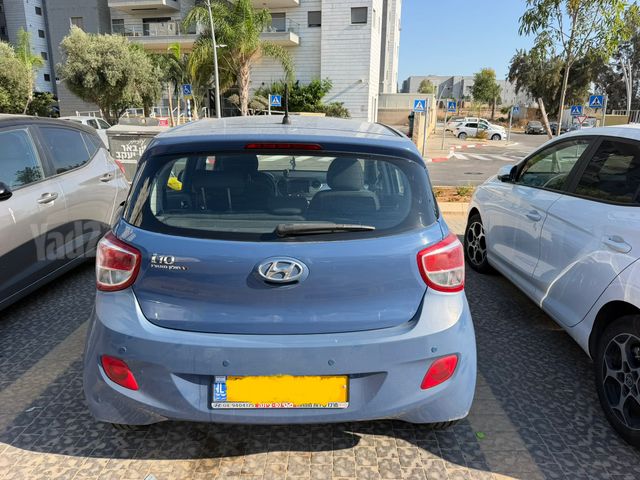 יונדאי i10