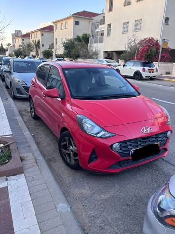 יונדאי i10