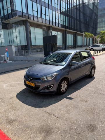 מודעת רכב יונדאי i20